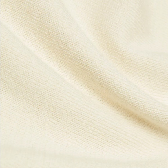 Aritzia Cotton-Cashmere Cream Sweater - Picture 8 of 11